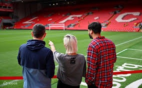 f＊＊k off还是you很关键，西媒：皇马将对贝林厄姆红牌提出申诉