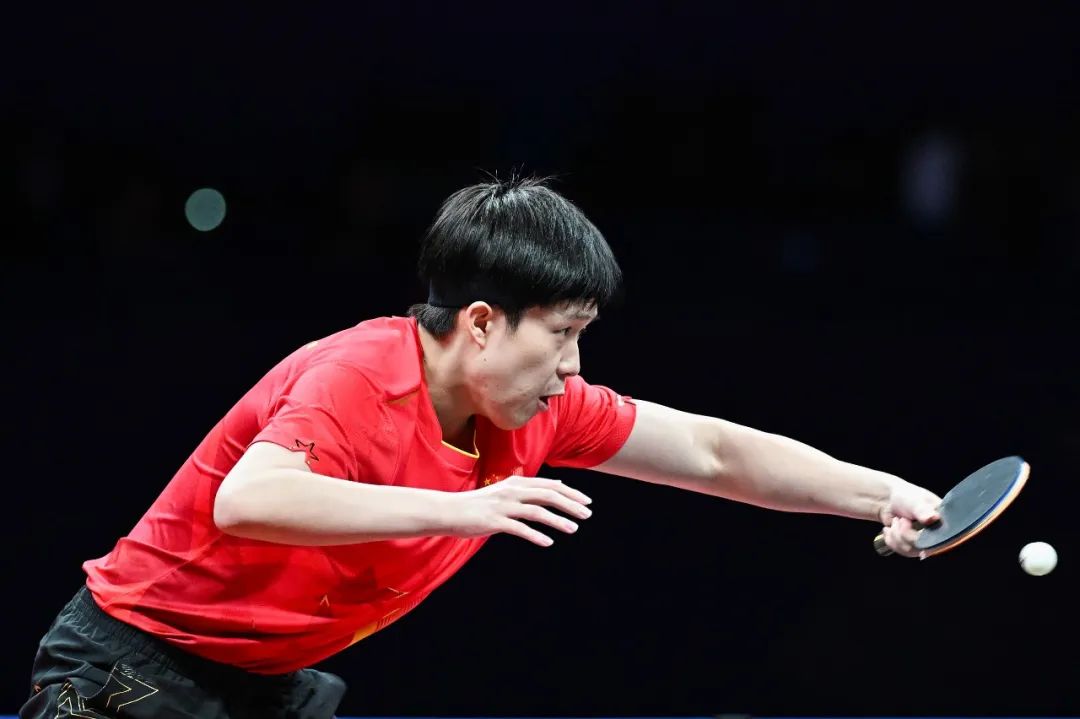 总是显得格 总是显得格